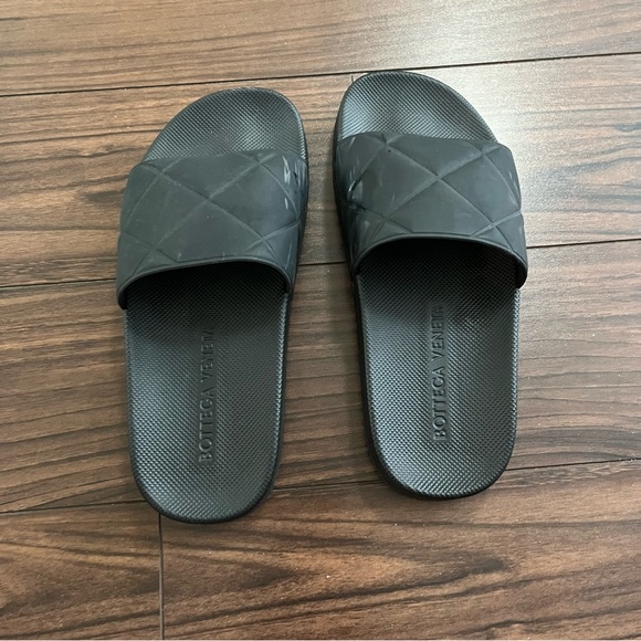 Bottega Veneta Black Sandals - Picture 16 of 16